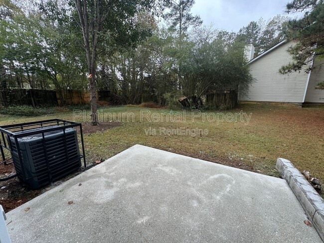 Building Photo - 2793 Oakvale Falls Dr