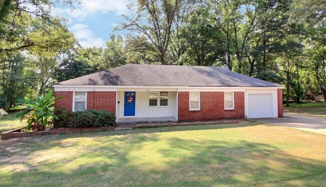 Primary Photo - 487 S Center St