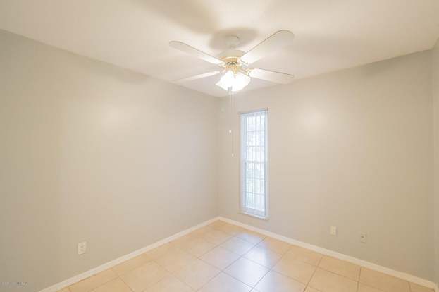 Building Photo - 2904 Sabal Palm Dr