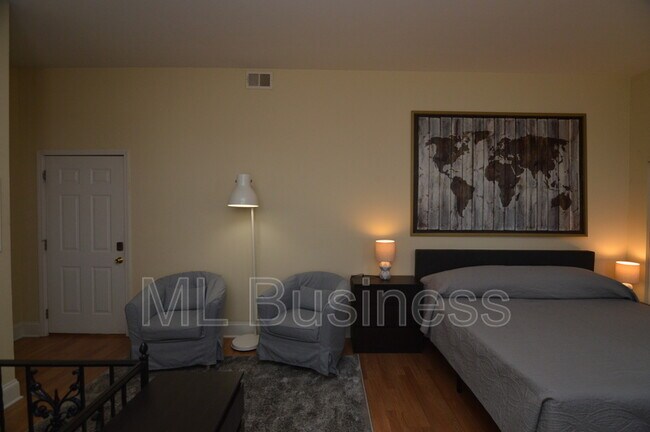 Building Photo - 812 Lafayette Ave