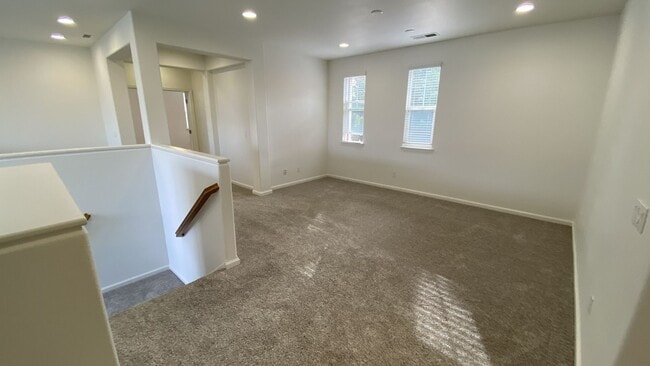 Building Photo - Mountain House Home Spacious 4 Bedroom, 3....