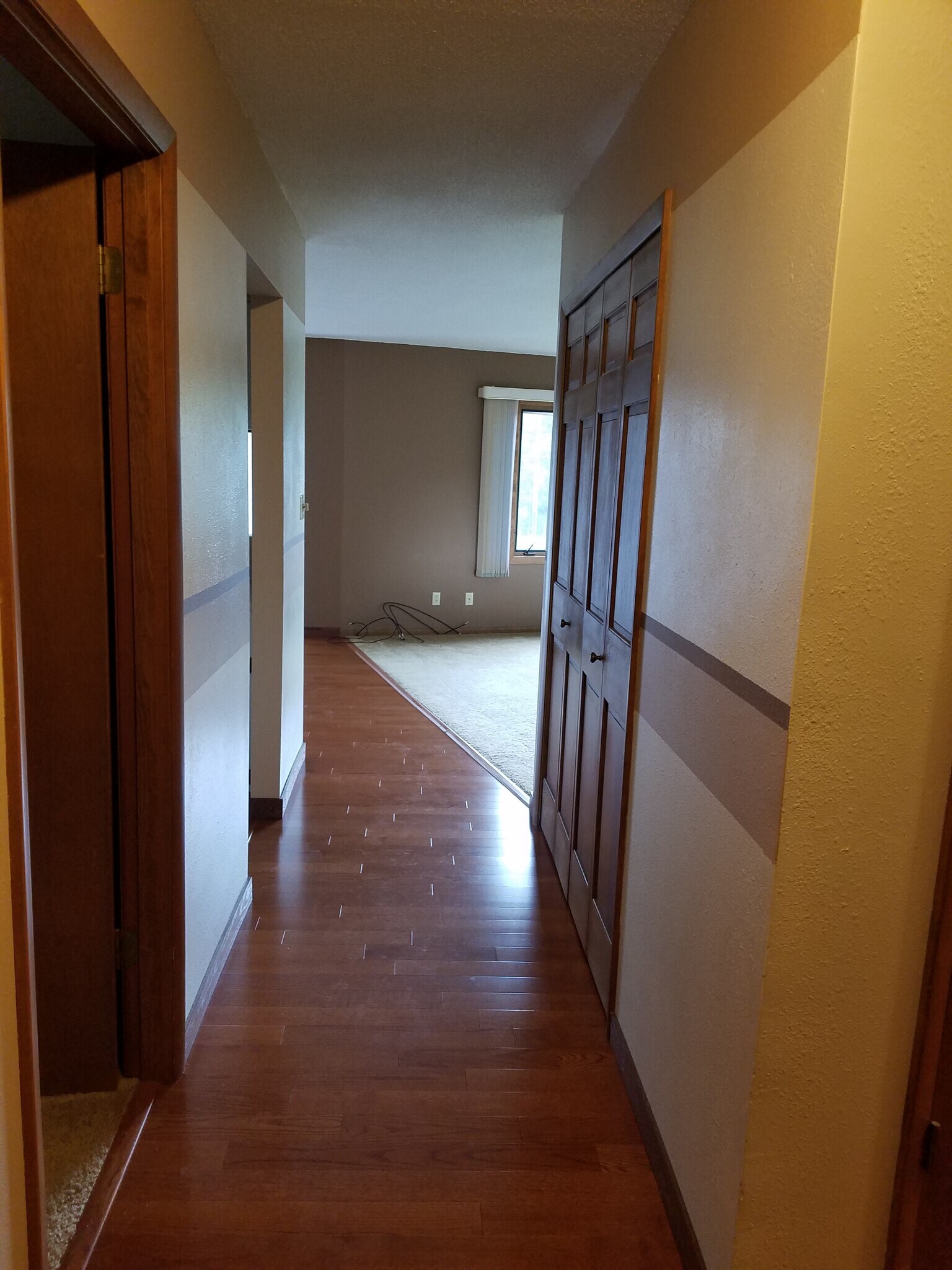 Building Photo - 2006 21 3/8 Street