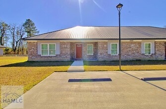 Building Photo - 5777 E Oglethorpe Hwy