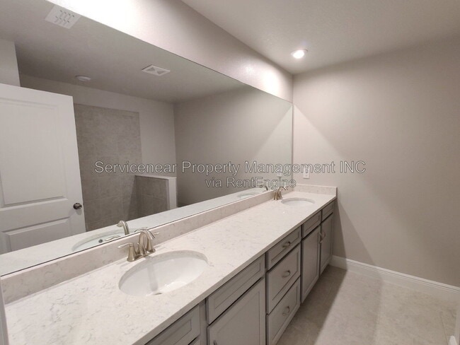 Building Photo - 6025 Grand Sonata Ave