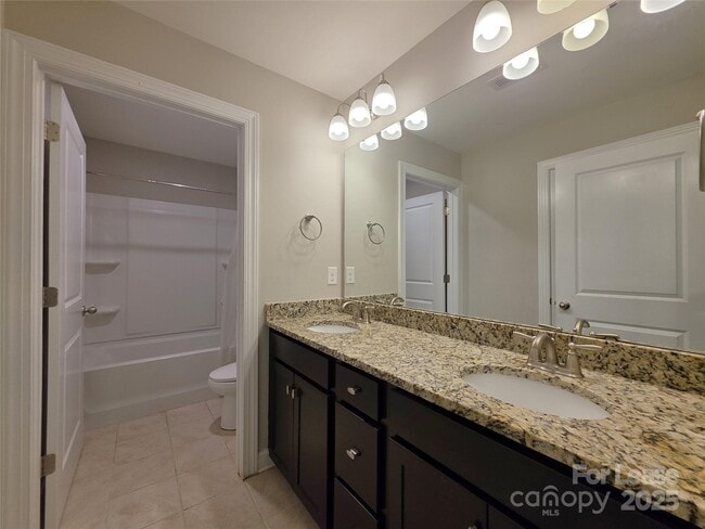 Building Photo - 11210 Streamwood Ln NW