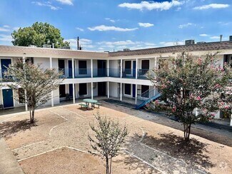 Building Photo - 4709 Harmon Ave