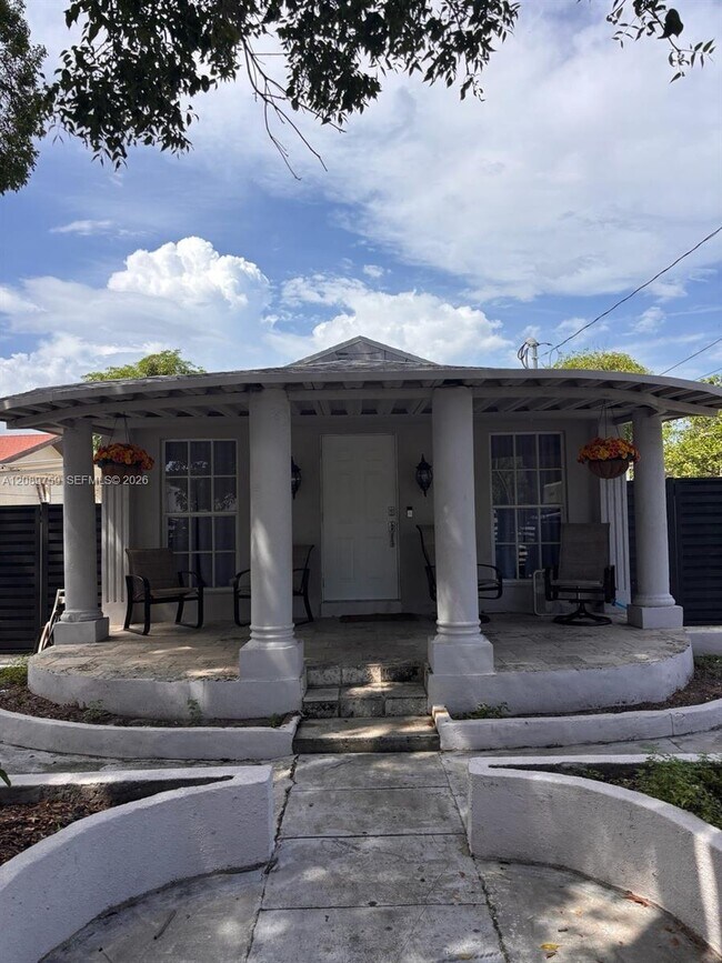 Building Photo - 1361 NW 28th St