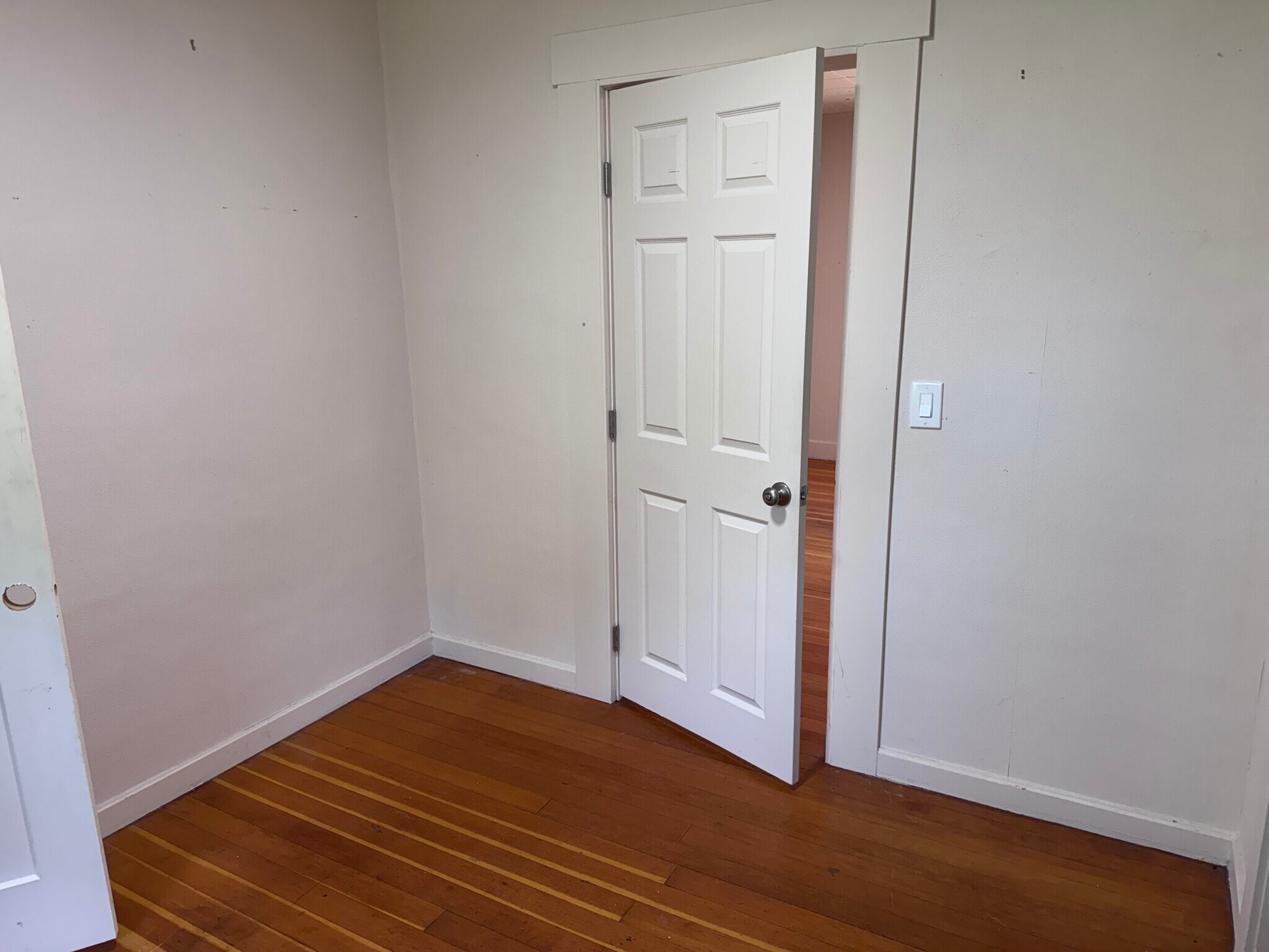 Building Photo - 280 3rd St