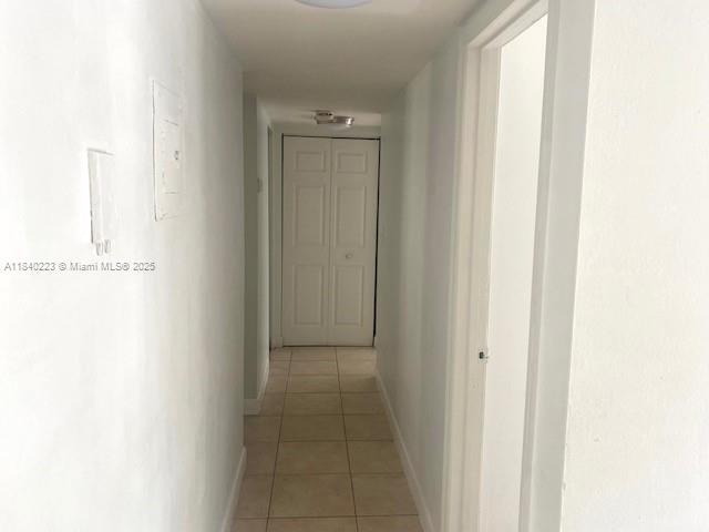 Building Photo - 8650 SW 109th Ave