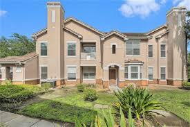 Building Photo - "Charming 1-Bedroom Condo Retreat in Tampa's Serene Villa View Circle"