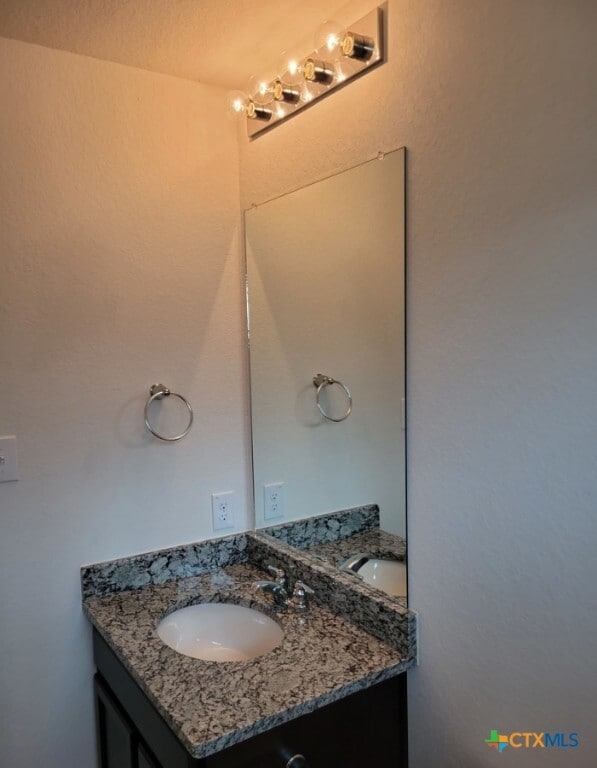 Building Photo - 609 Great Plains