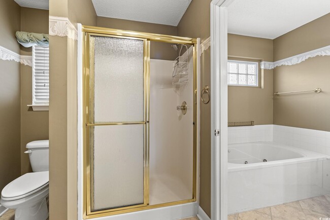 Building Photo - 4119 Westchester Ct