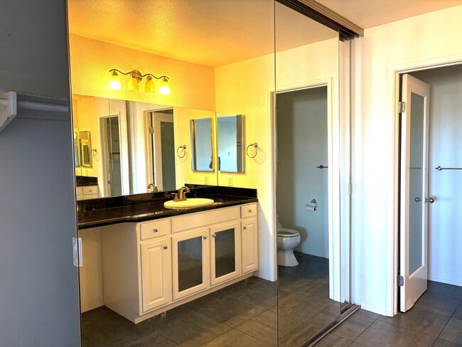 Building Photo - Updated Single-Level Condo in Mission Ridge with Resort-Style Amenities