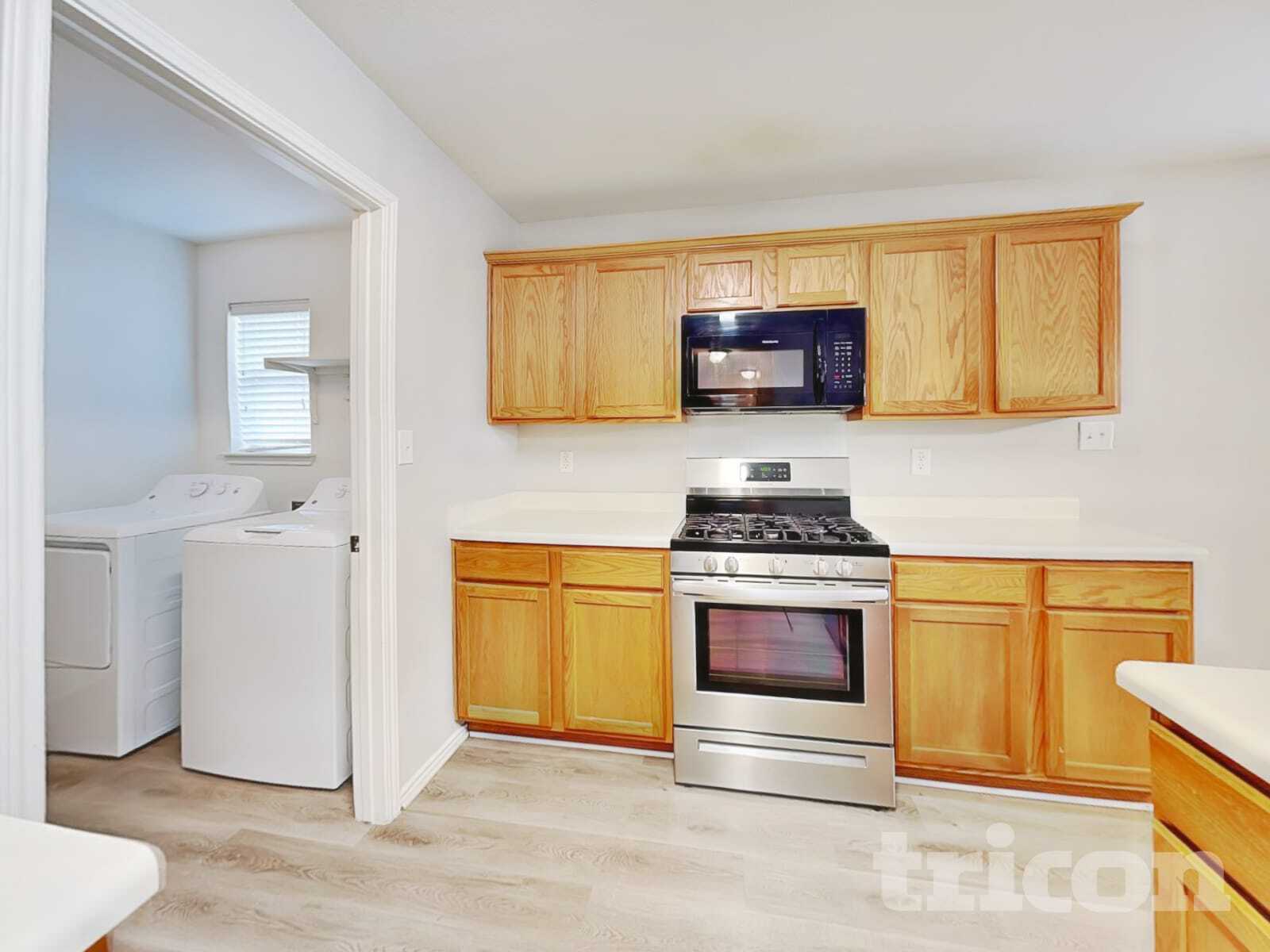 Building Photo - 8507 Crinum Lily Dr