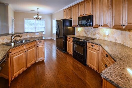 Building Photo - 115 Sage Willow Dr SW