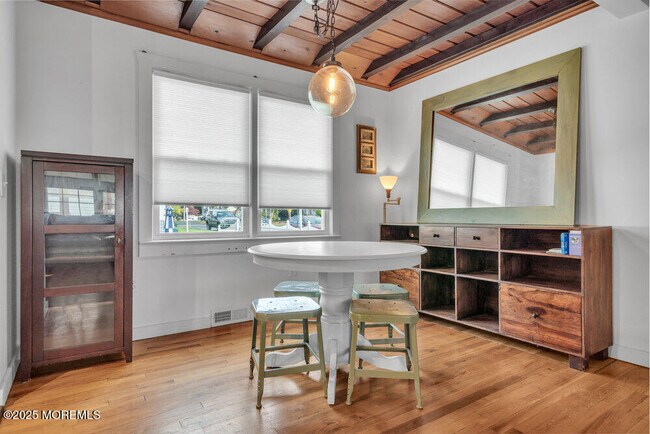 Building Photo - 228 Fischer Blvd