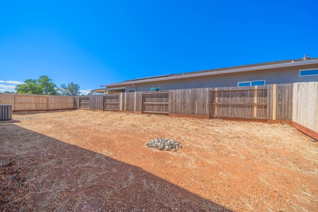 Building Photo - Spacious Brand New 4/2 in Shastina Ranch!
