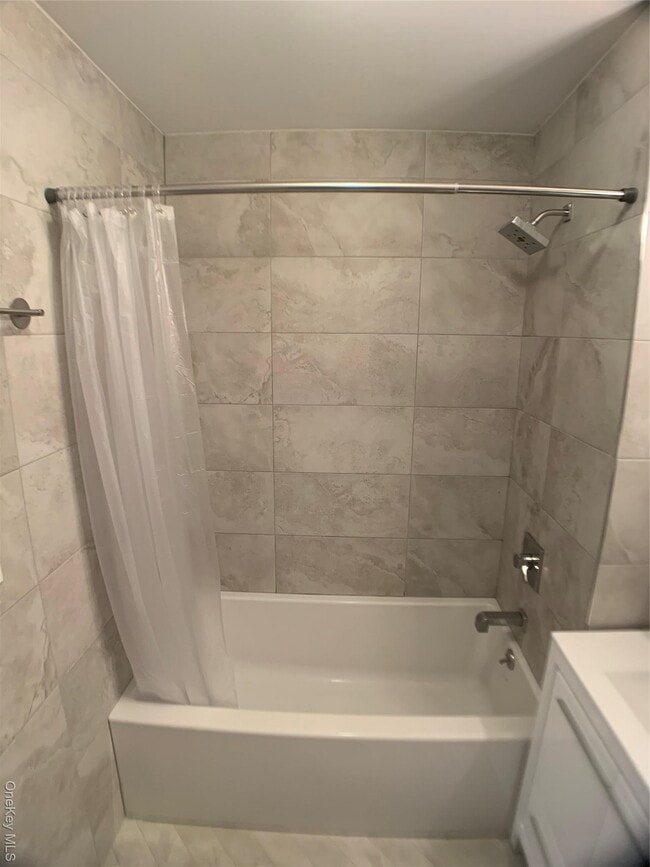 Building Photo - 109-19 72nd Rd