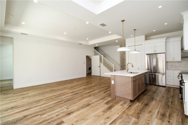 Building Photo - 7972 Cordoba Pl