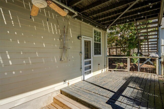 Building Photo - 1603 Shoal Creek Blvd