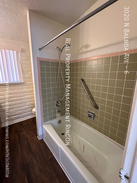 Building Photo - 3020 N Balboa Ave