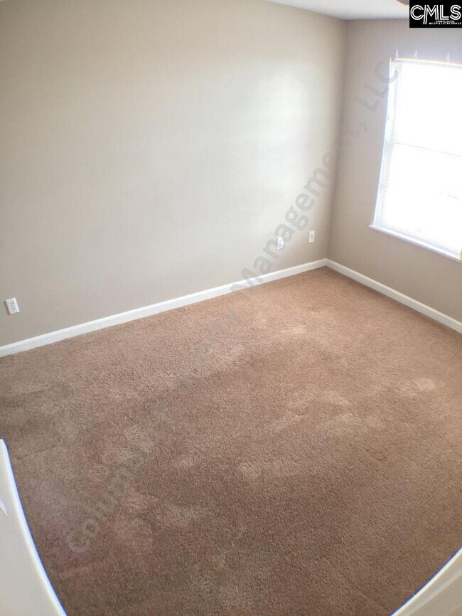 Building Photo - 541 Summit Terrace Ct