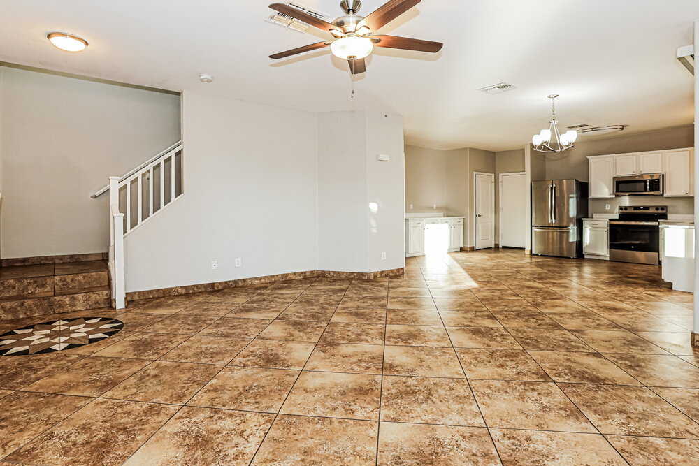 Building Photo - 10024 W Kingman St