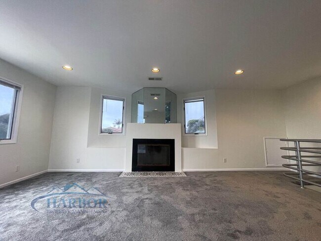 Building Photo - 3706 S Emily St