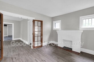 Building Photo - 246 Tremont St