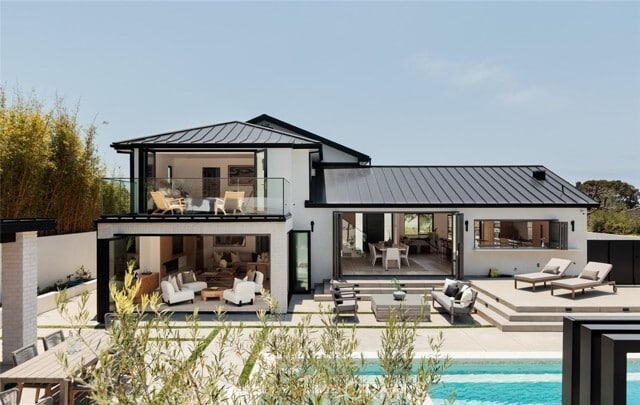 Building Photo - 919 Sandcastle Dr