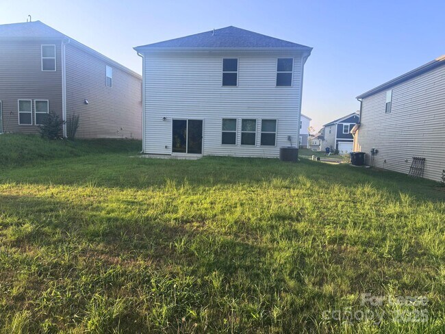 Building Photo - 125 Johns Cardinal Dr