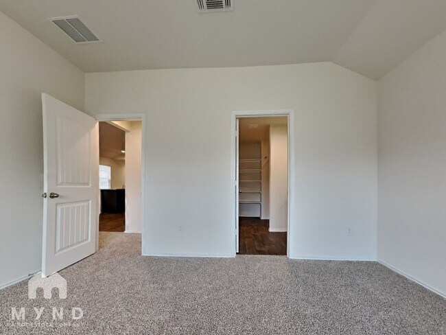 Building Photo - 14926 Talus Rd