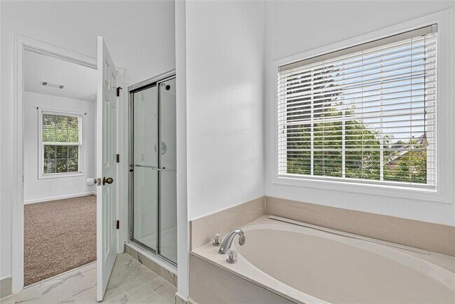 Building Photo - 882 Creek Bottom Rd SW