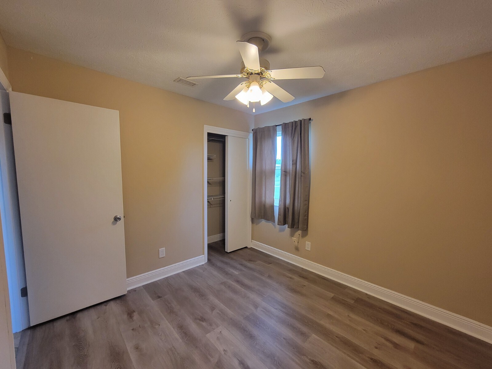 2nd bedroom - 3136 Lawton Ct