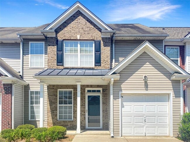 Primary Photo - 3033 Kentmere Dr