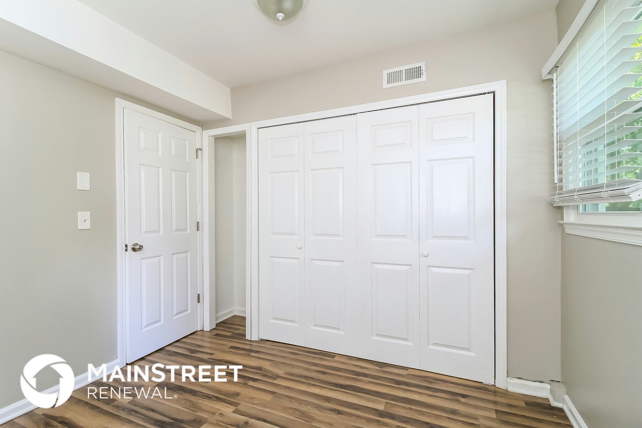 Building Photo - 4708 Wakewood Dr