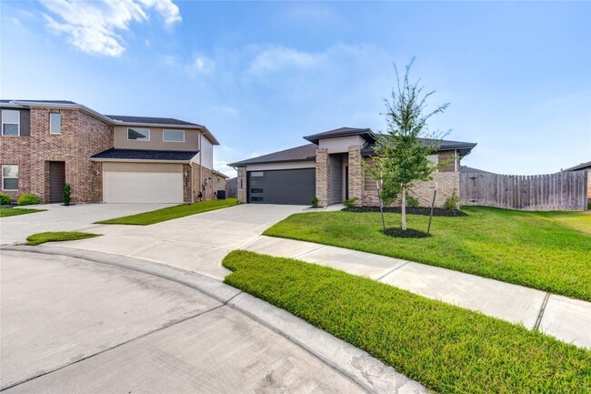 Building Photo - 4006 Elk Crk Ct