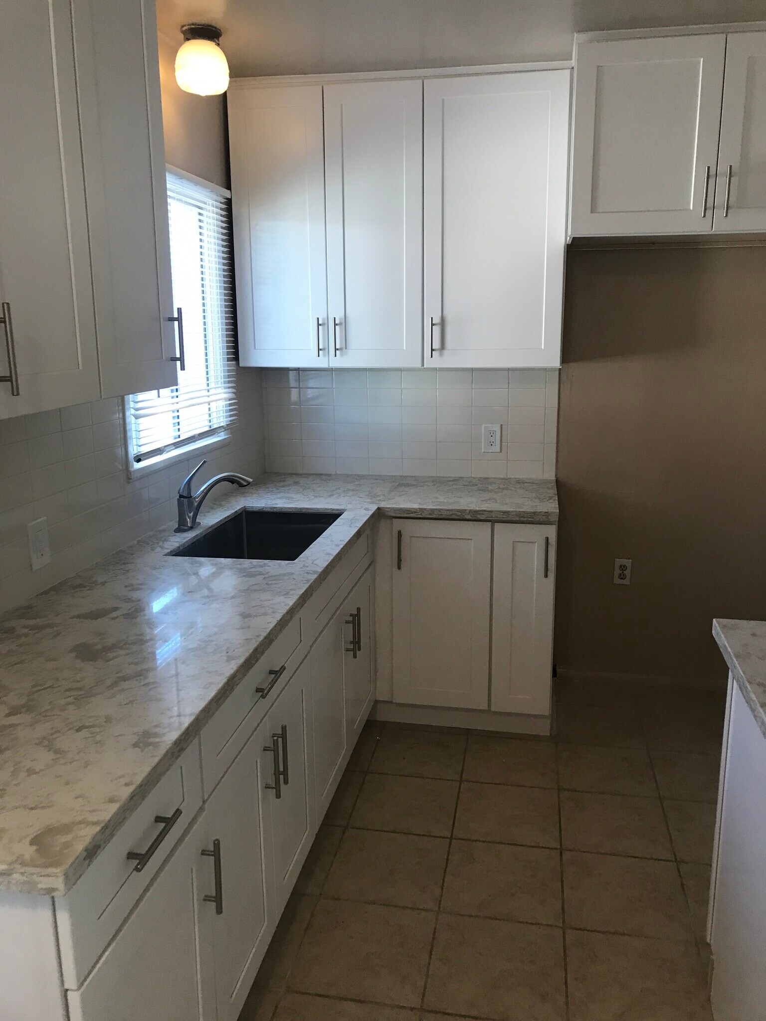 Building Photo - 2240 Euclid Ave