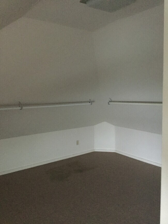 424 Creek Farm Road 424 Creek Farm Road Colchester VT 05446