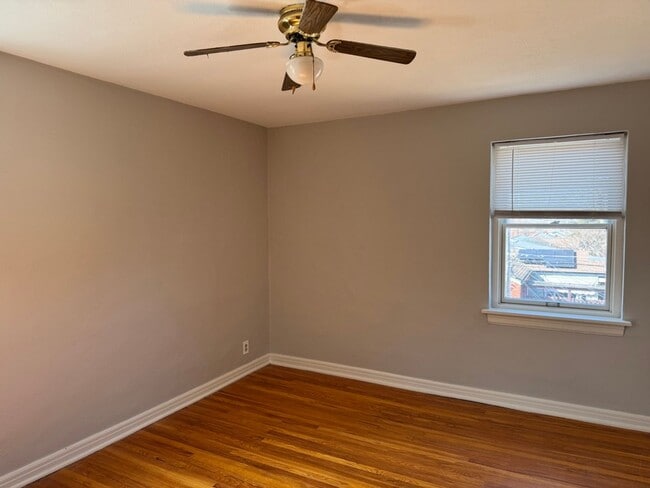 Building Photo - 4519 Jamieson Ave