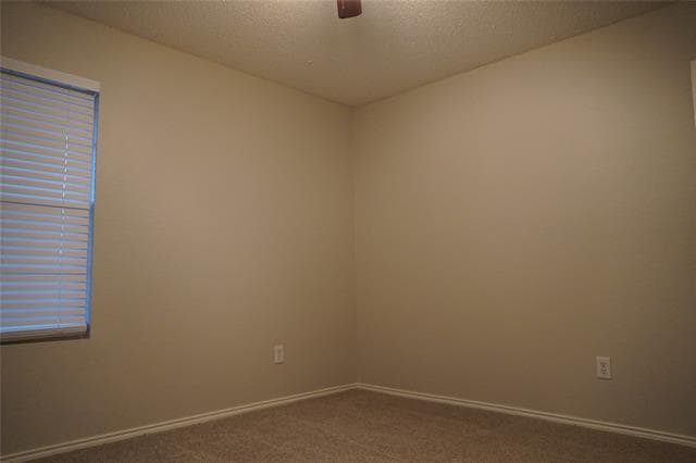 Building Photo - 9965 George Washington Dr