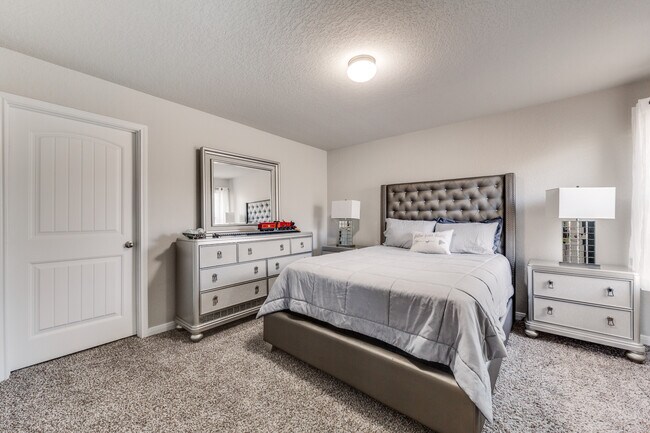 Building Photo - 4807 Marylebone Ave