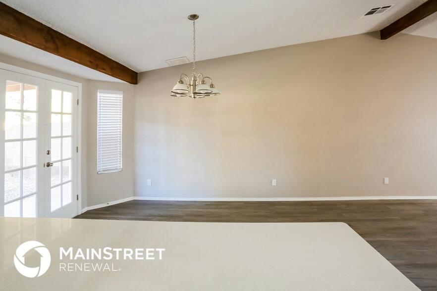 Building Photo - 14610 N 40th Pl