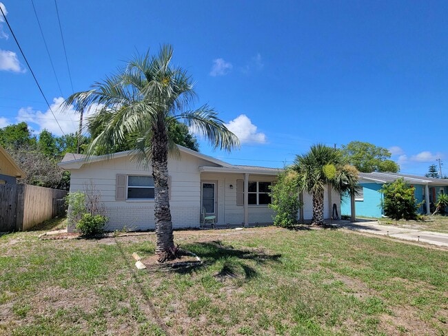 Building Photo - 3340 Beacon Square Dr