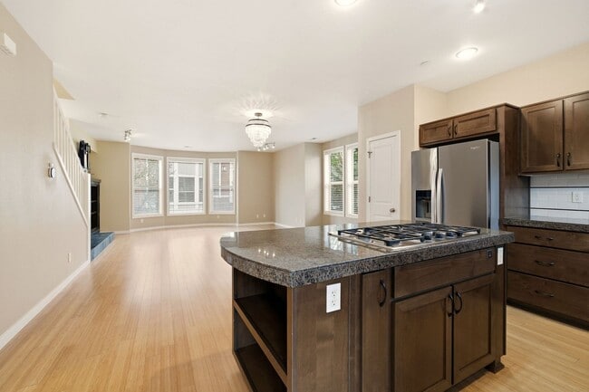 Building Photo - 4104 S Corbett Ave