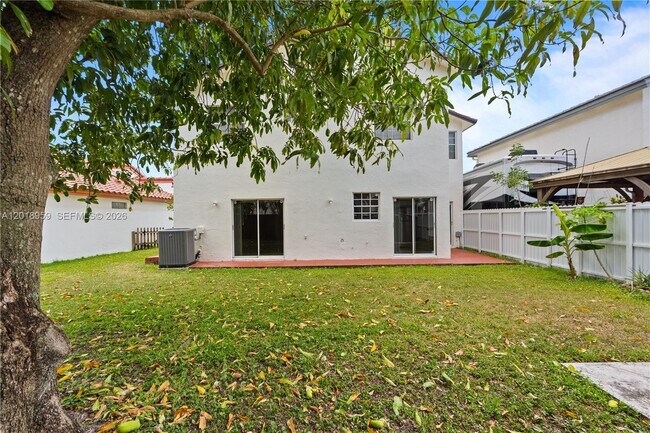 Building Photo - 15345 SW 63rd Ter
