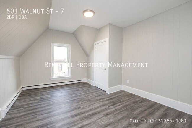 Building Photo - 501 Walnut St