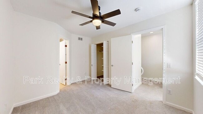 Building Photo - 1300 Garfield St