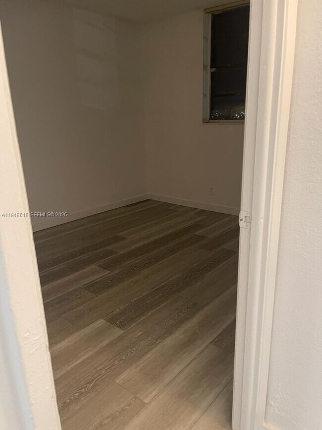 Building Photo - 4550 NW 9th St