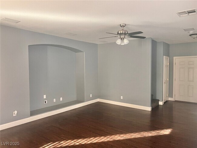 Building Photo - 1755 Little Crow Ave